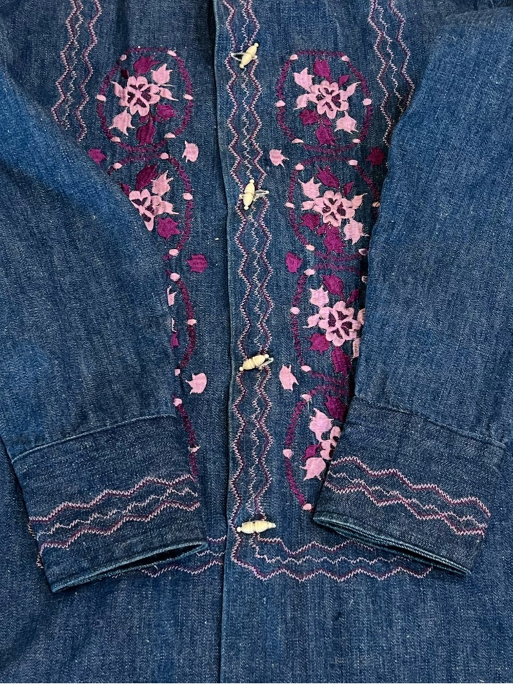 Vintage 70s Embroidered Denim Shirt Western Boho Floral Cotton - Picture 4 of 10